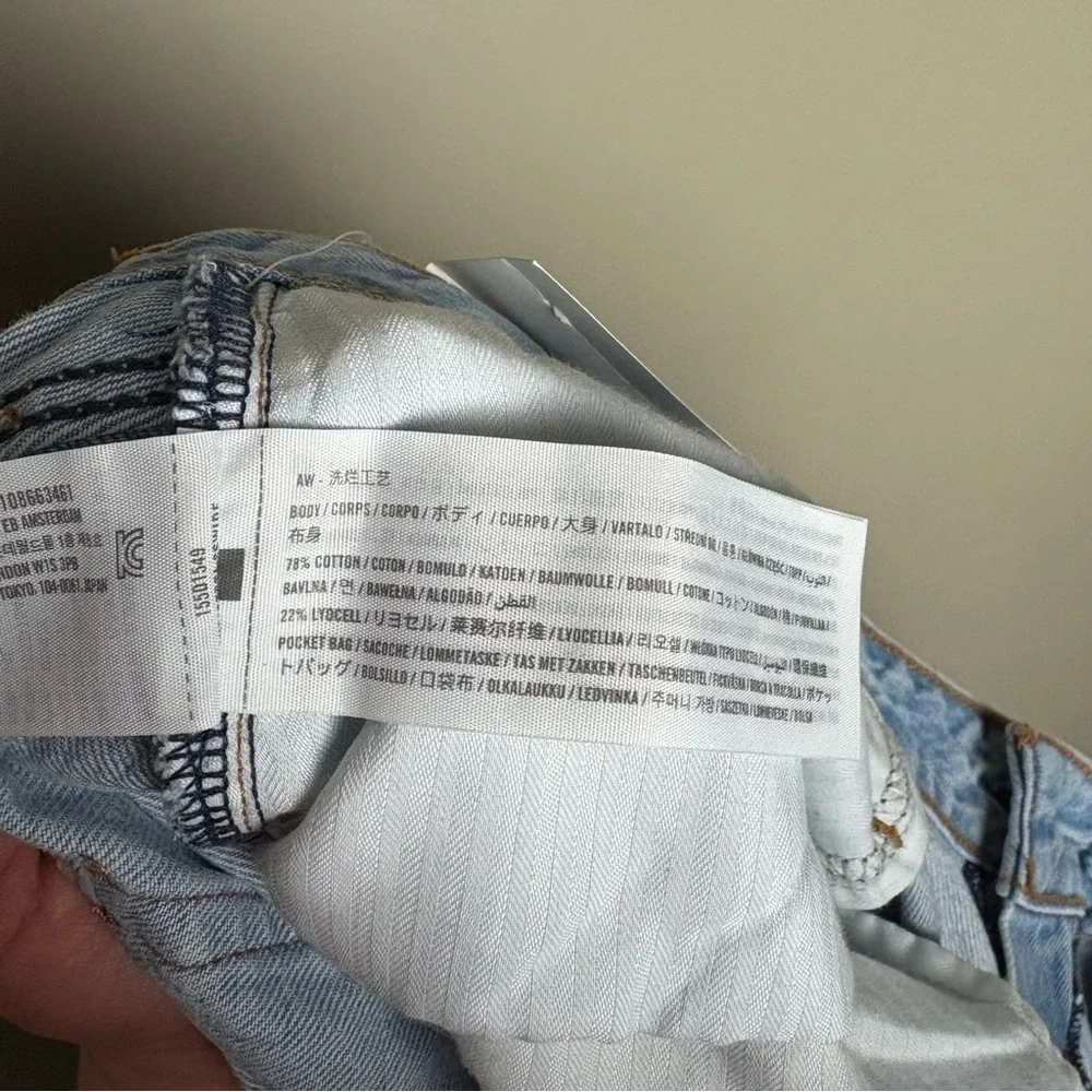 NWT Abercrombie and Fitch Curve Love High Rise Loose Jeans Size 34 Long - Picture 9 of 15